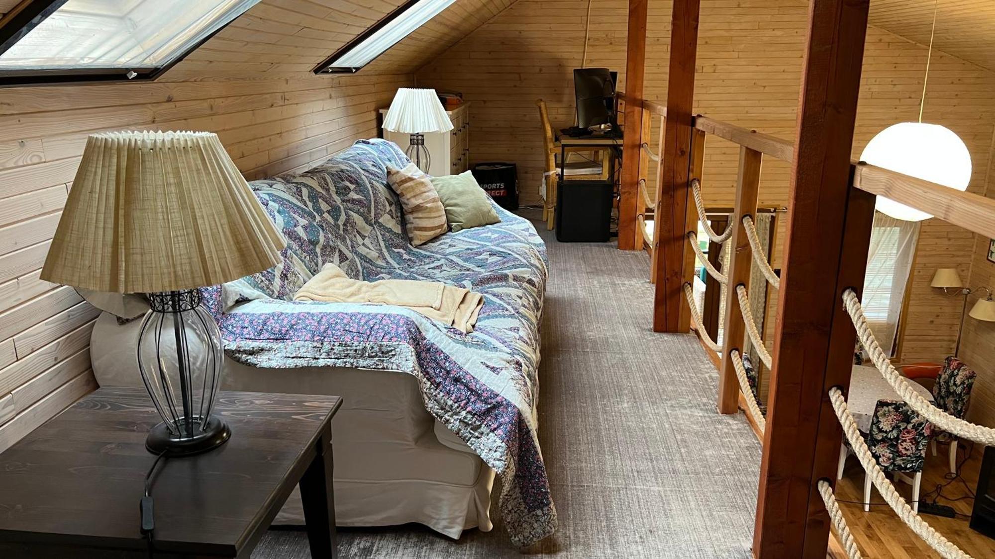 Готель Houseboat - Beacon Of Happiness Братислава Екстер'єр фото